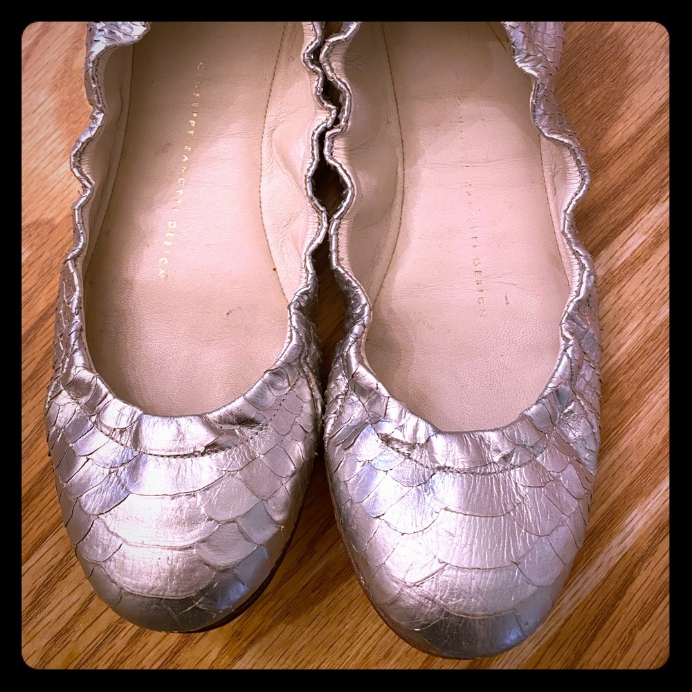 Giuseppe Zanotti snakeskin ballet flat size 5.5